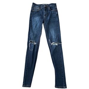 Wild Fable High Rise Dark Wash Distressed Knee Skinny Jeans Size 2